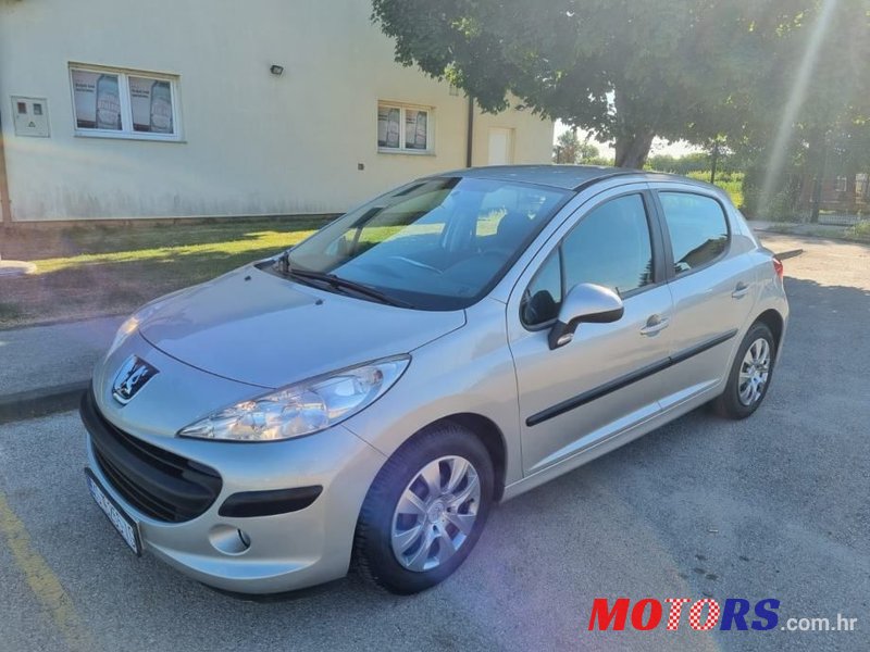 2007' Peugeot 207 1,4 Hdi photo #4