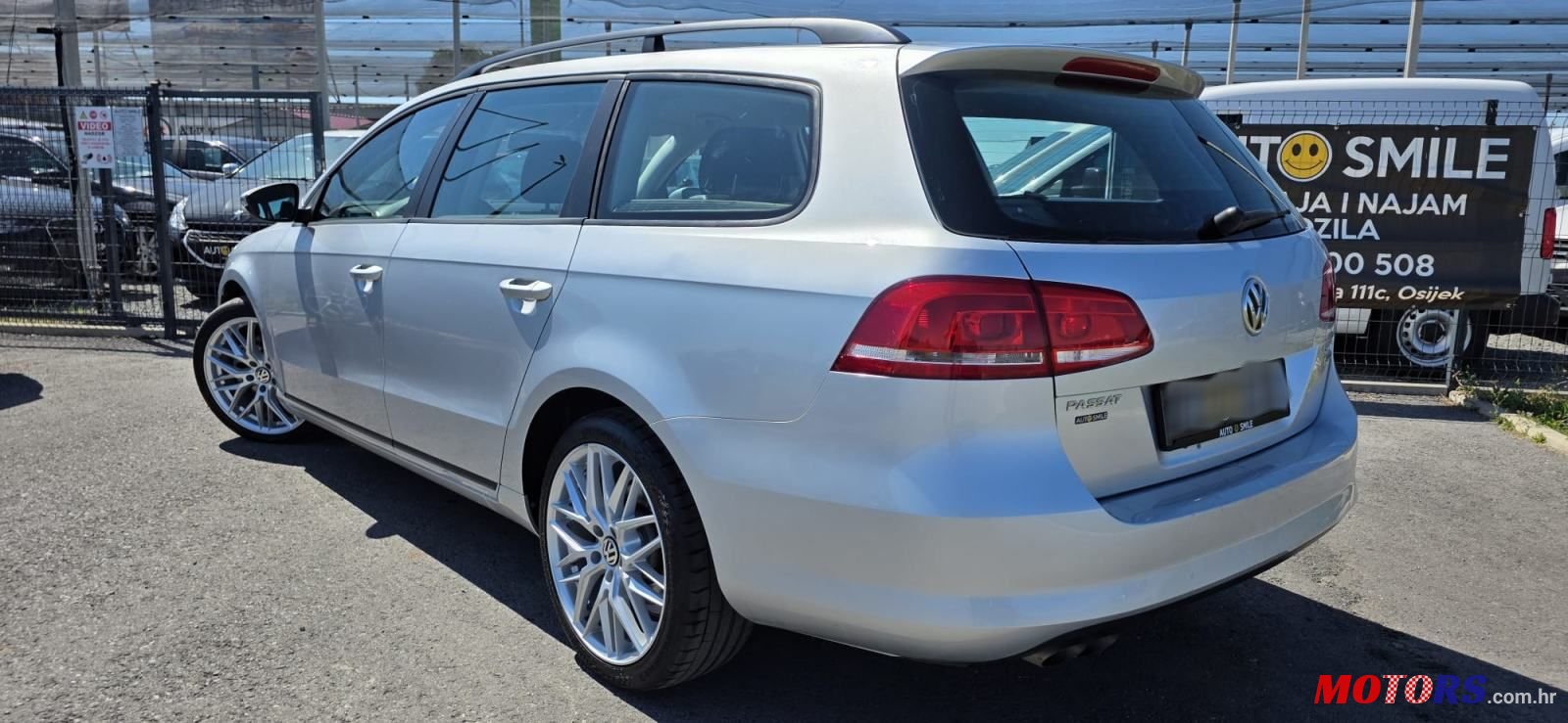 2012' Volkswagen Passat Variant photo #4