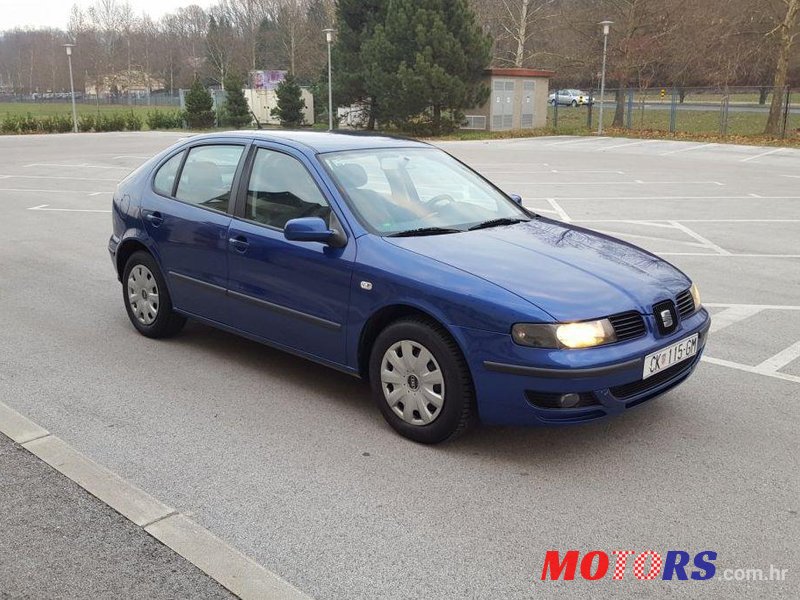 2001' SEAT Leon Sport photo #2