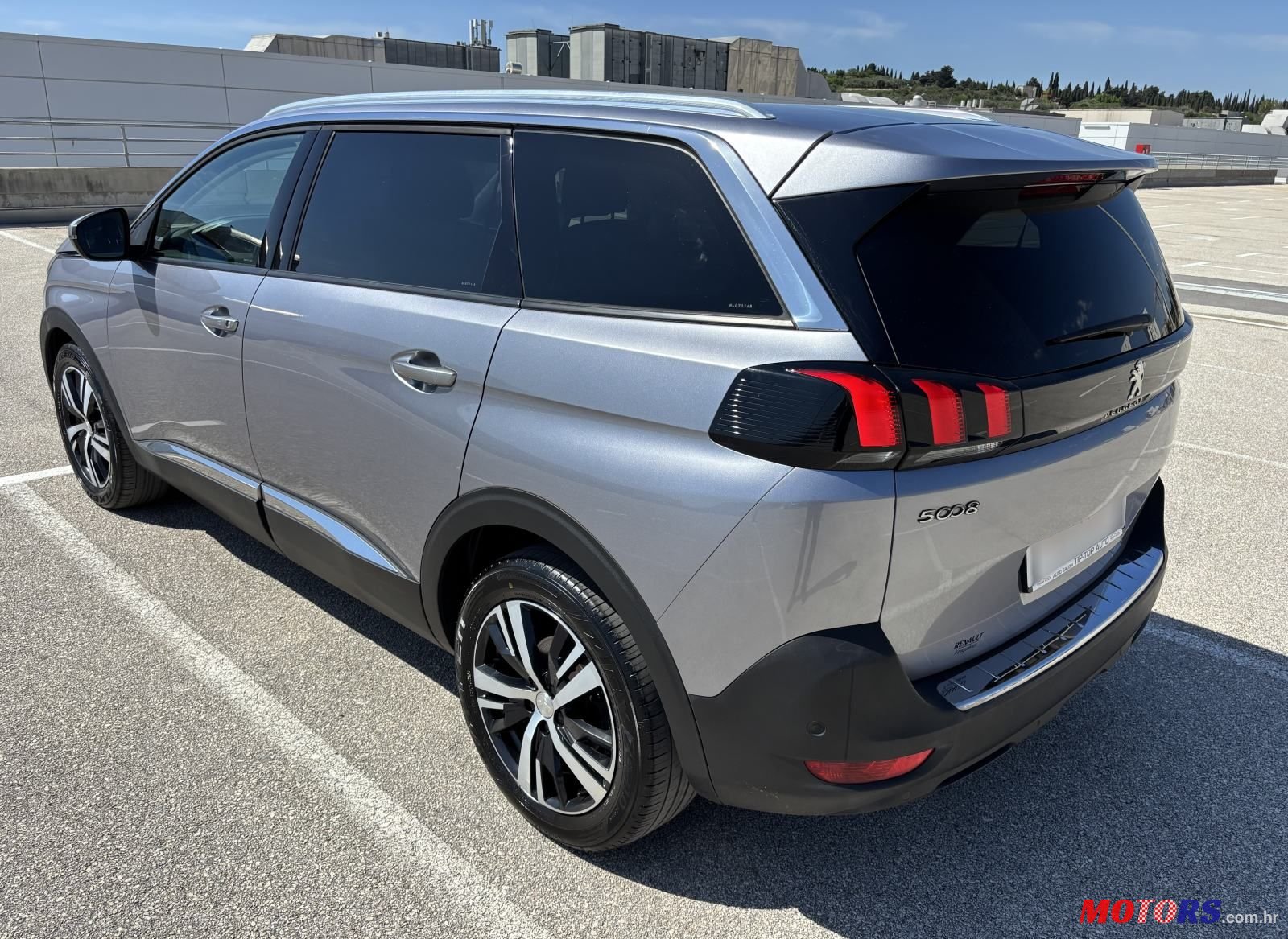 2017' Peugeot 5008 1,6 Bluehdi photo #4