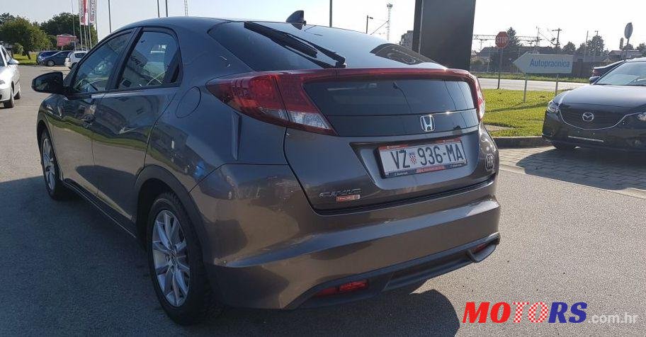 2015' Honda Civic 1,4 photo #2