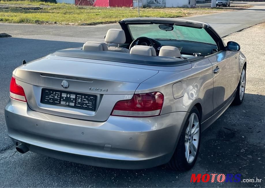 2009' BMW Serija 1 120D photo #2