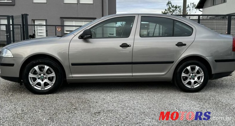 2011' Skoda Octavia 1,6 photo #6