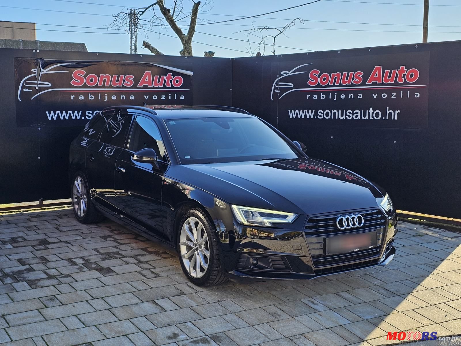 2018' Audi A4 Avant photo #3