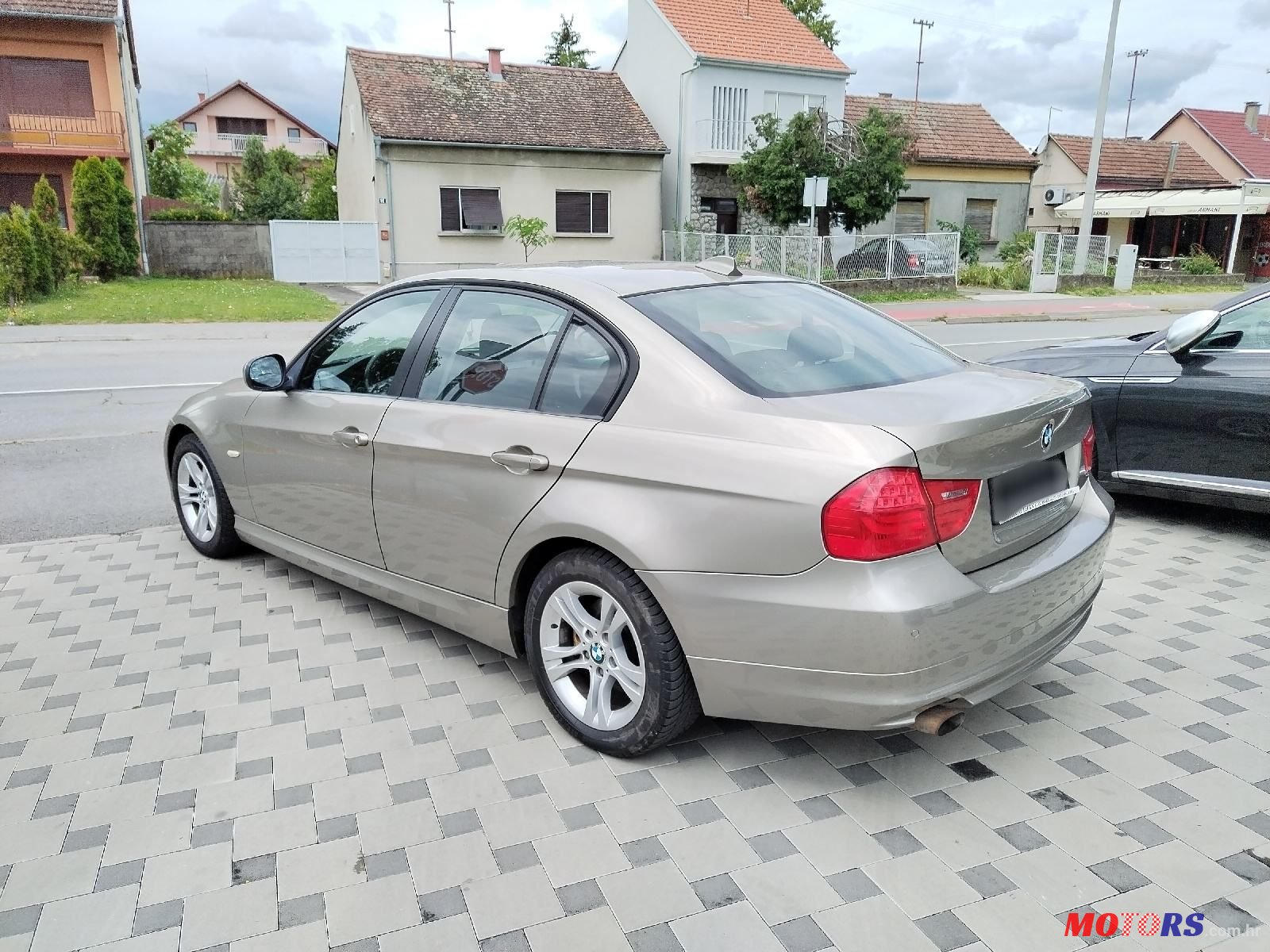 2011' BMW Serija 3 318D photo #6