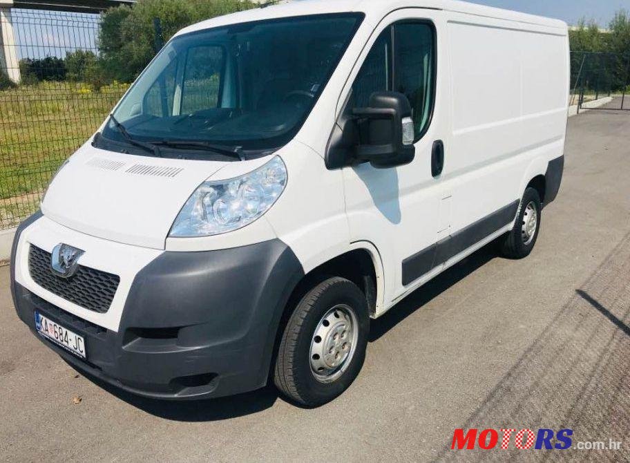 2013' Peugeot Boxer 2.2 Hdi photo #1
