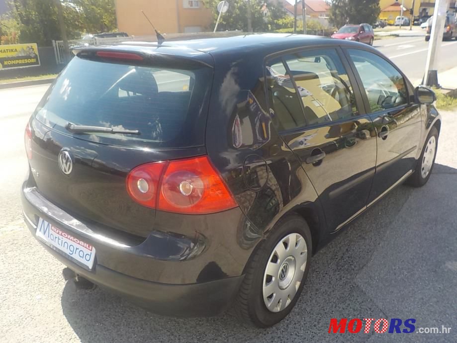 2006' Volkswagen Golf 5 photo #6