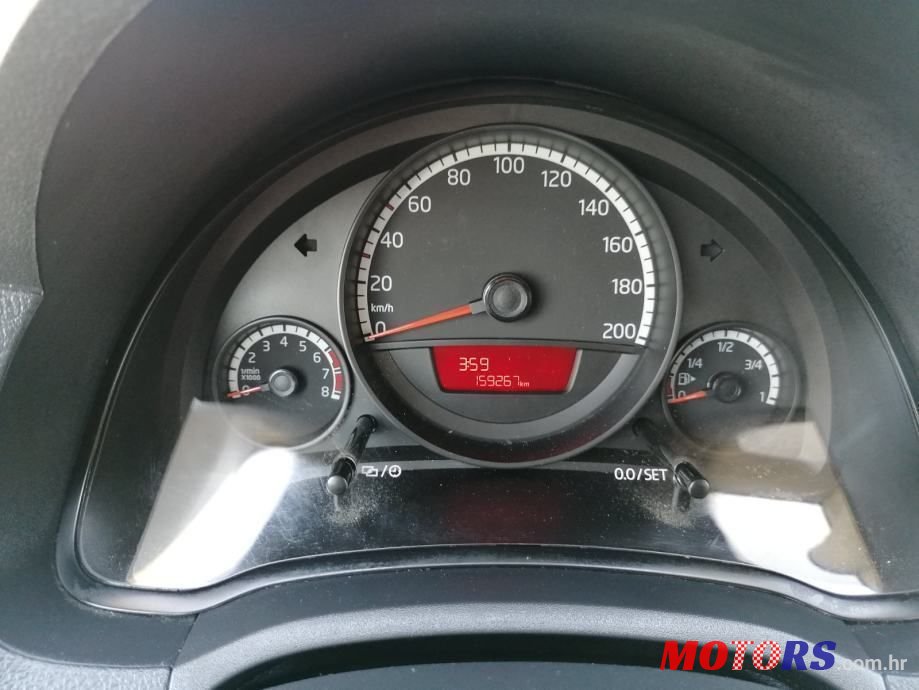 2016' Volkswagen Up! 1,0 photo #5