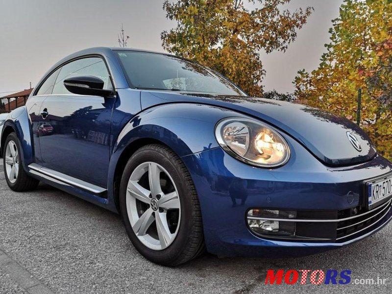 2012' Volkswagen Beetle 2.0 Tdi Sport photo #1