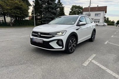 2022' Volkswagen Taigo R-Line