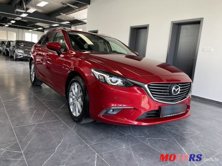 2015' Mazda 6 Sport Combi photo #1