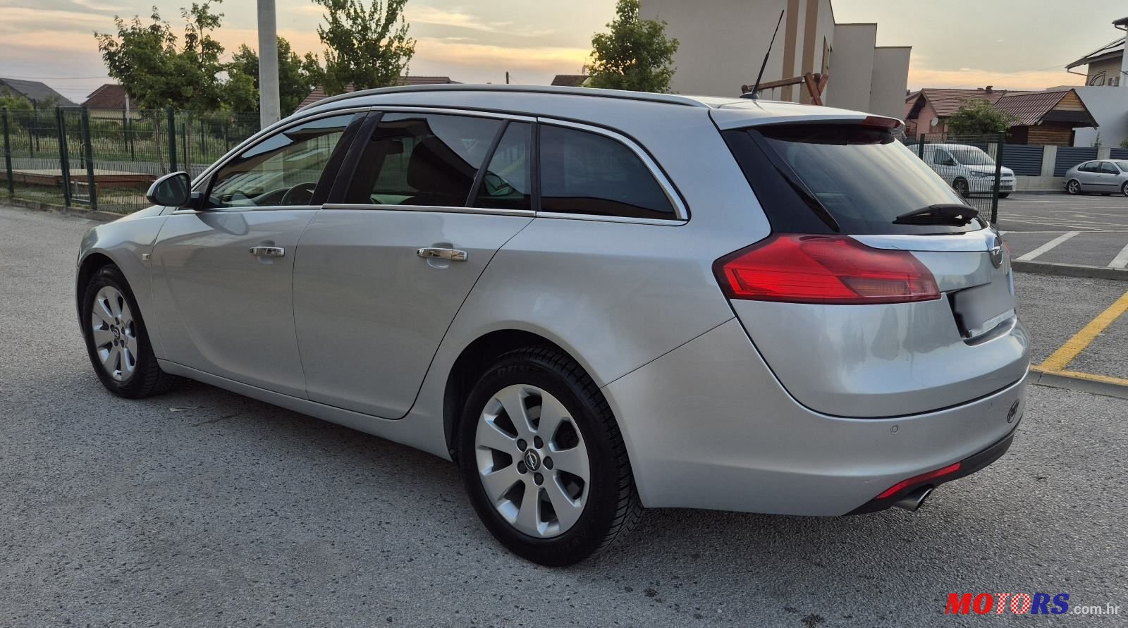 2010' Opel Insignia Karavan photo #5