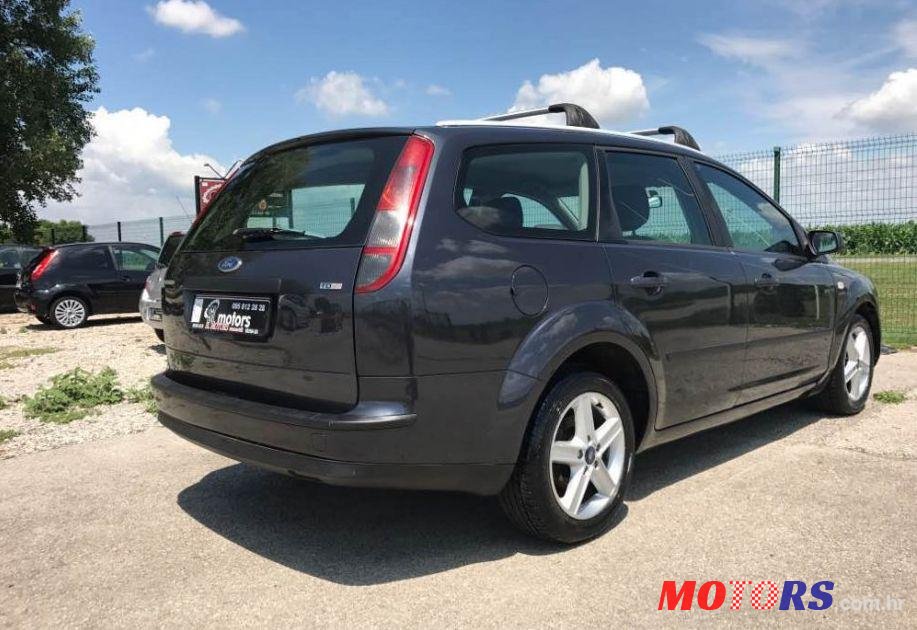 2006' Ford Focus Karavan 1,6 photo #2