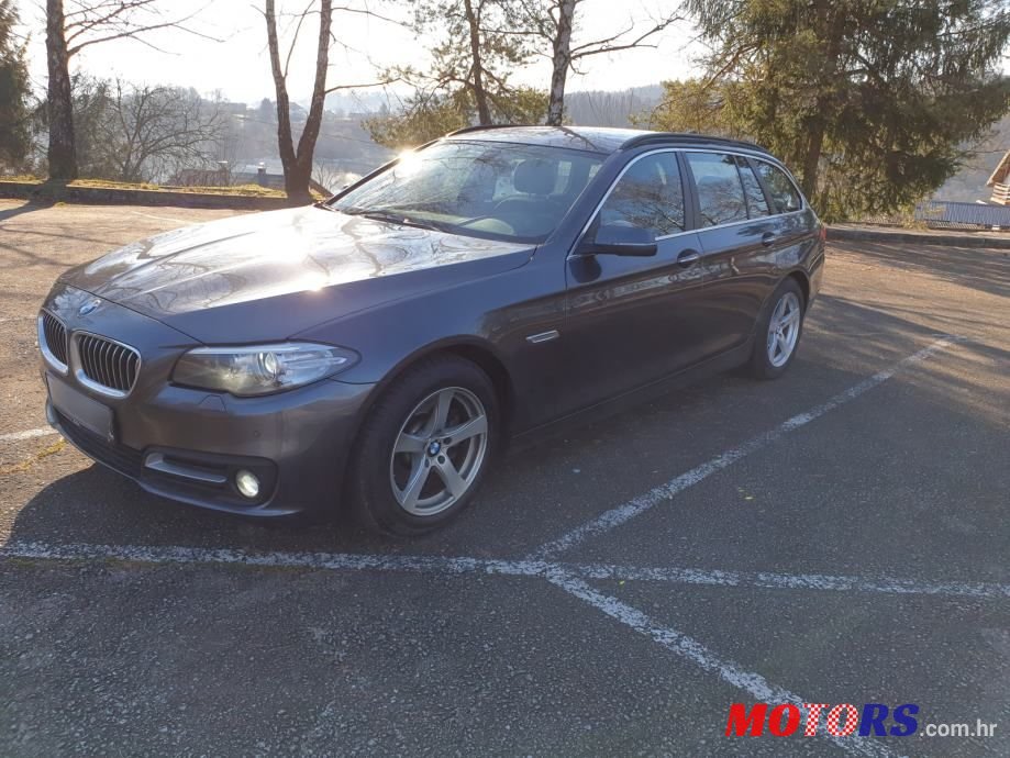 2015' BMW Serija 5 520D photo #1