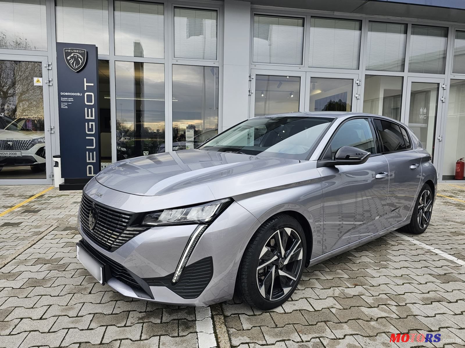 2024' Peugeot 308 1,2 photo #1
