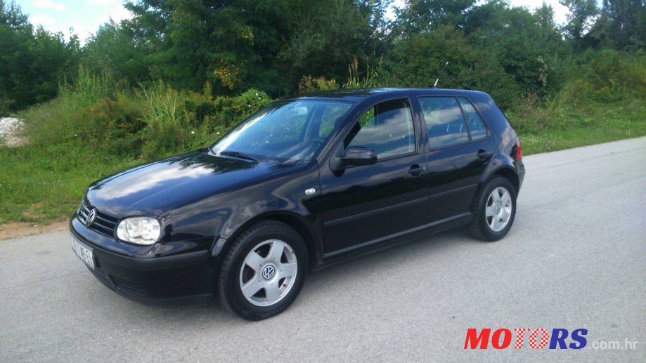 1998' Volkswagen Golf photo #1