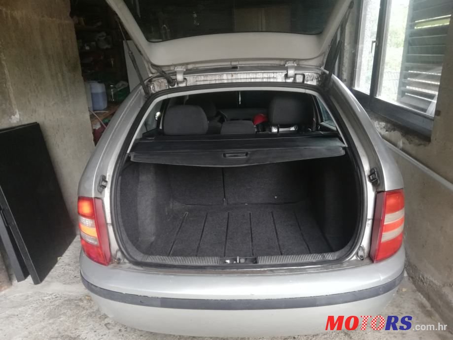 2007' Skoda Fabia Combi photo #4