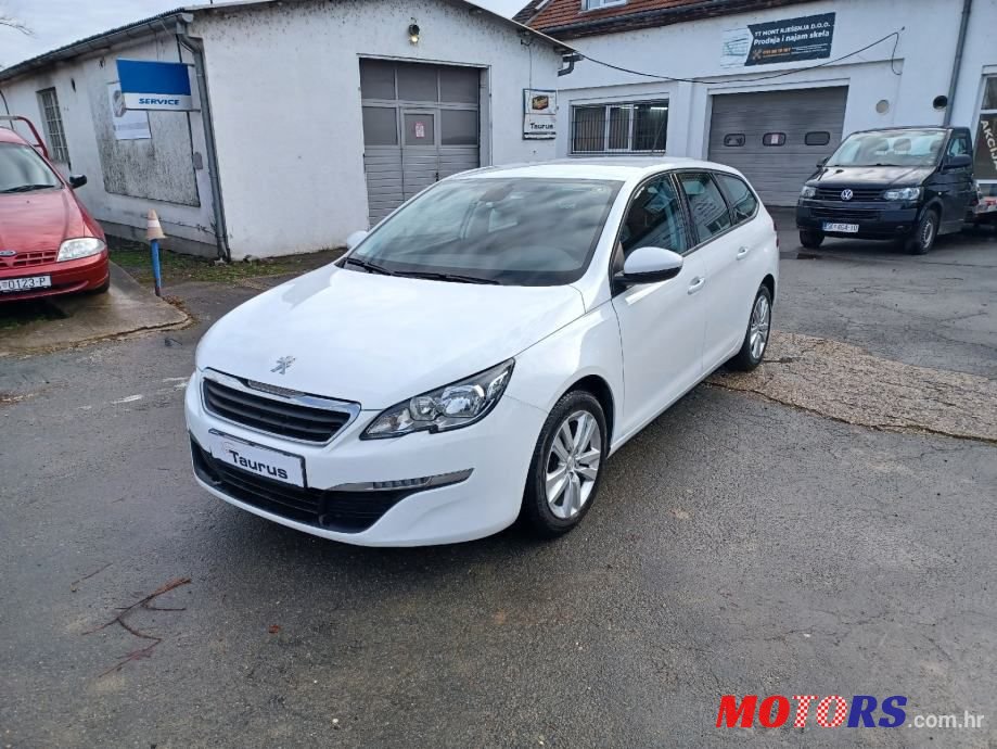2017' Peugeot 308 Sw photo #1
