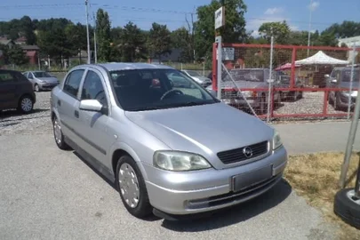 2002' Opel Astra Cool 1,4