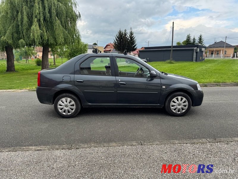 2008' Dacia Logan 1,6 16V photo #4