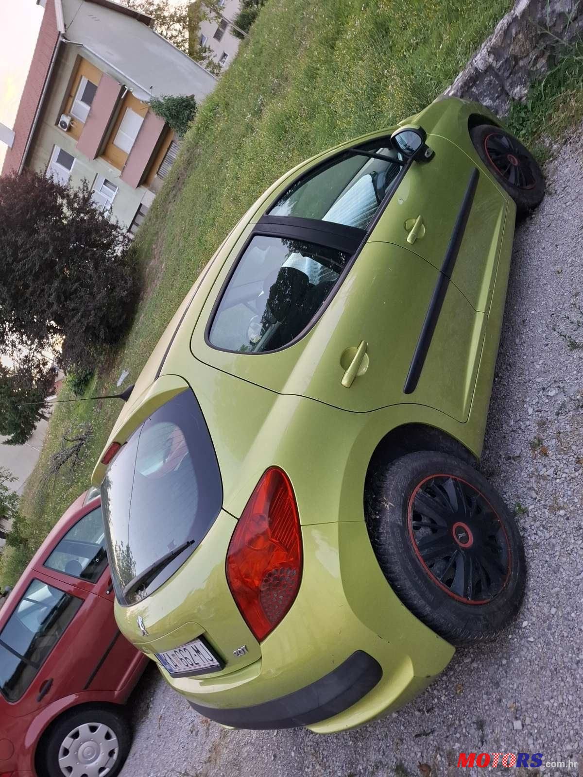 2008' Peugeot 207 1,4 16V photo #3