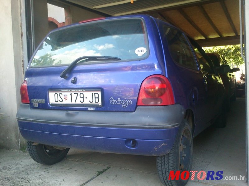 2001' Renault Twingo photo #2