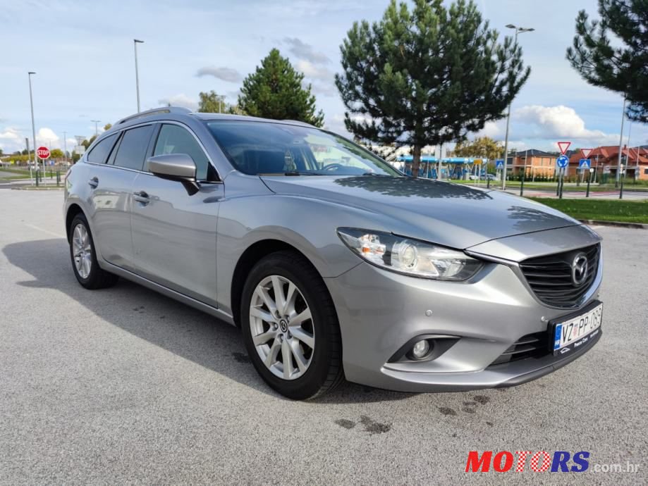 2014' Mazda 6 Sport Combi photo #2