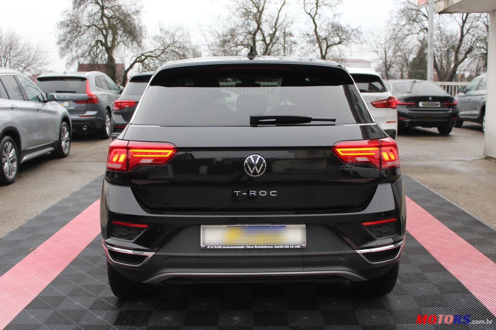 2020' Volkswagen T-Roc 1.6 Tdi photo #6