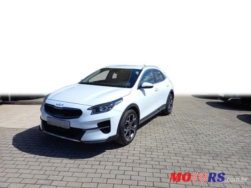 2021' Kia XCeed photo #1