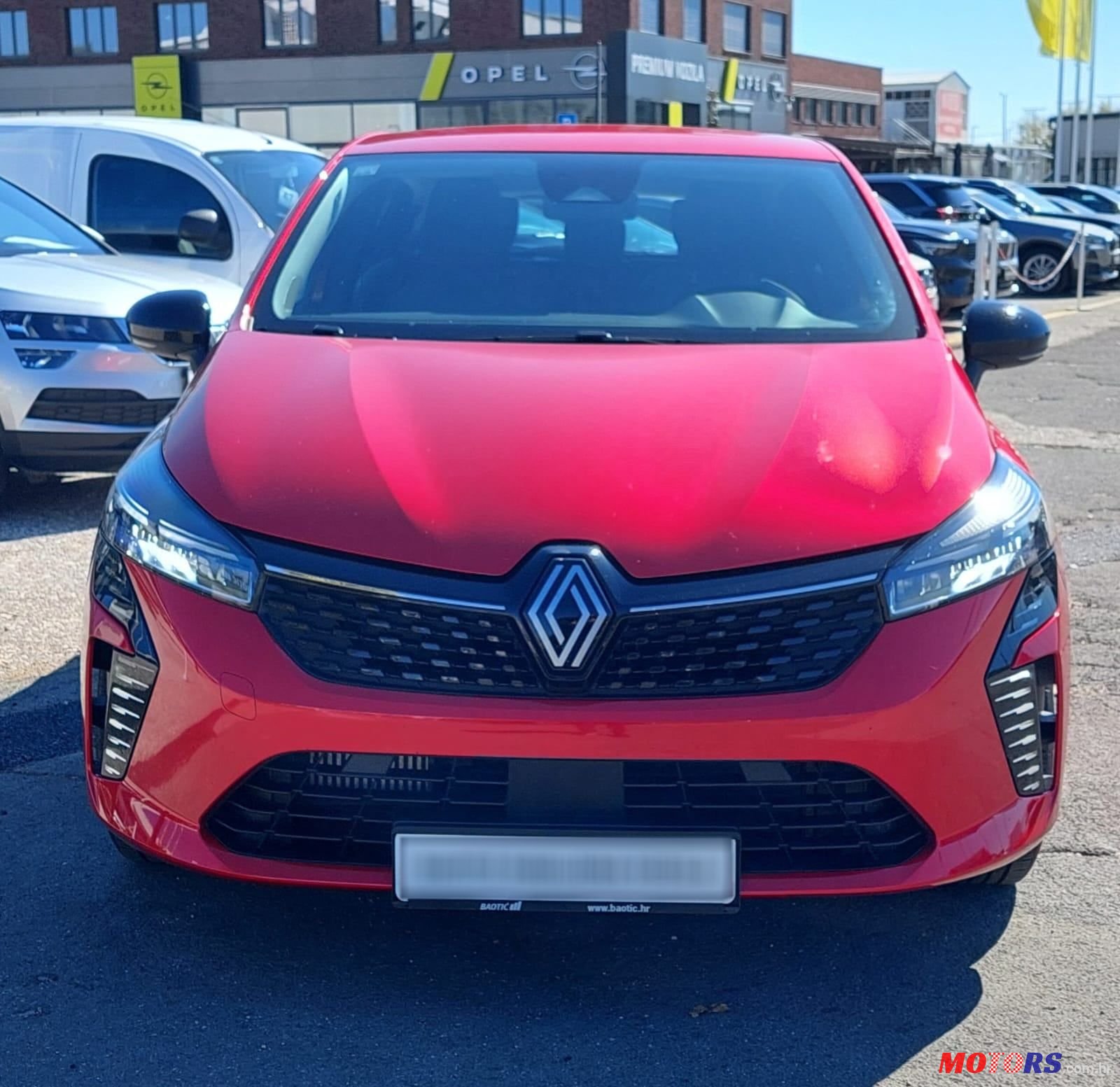 2024' Renault Clio Tce photo #3