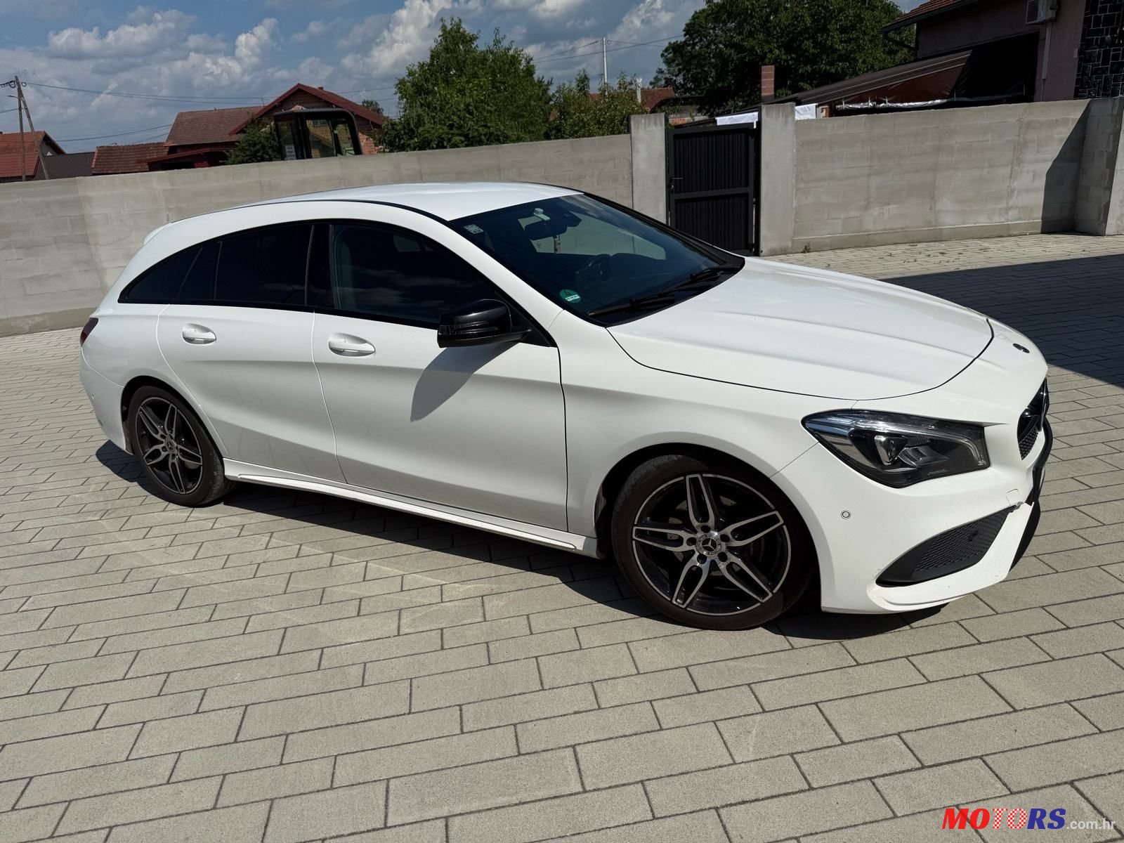 2018' Mercedes-Benz Cla Klasa 200 D photo #3
