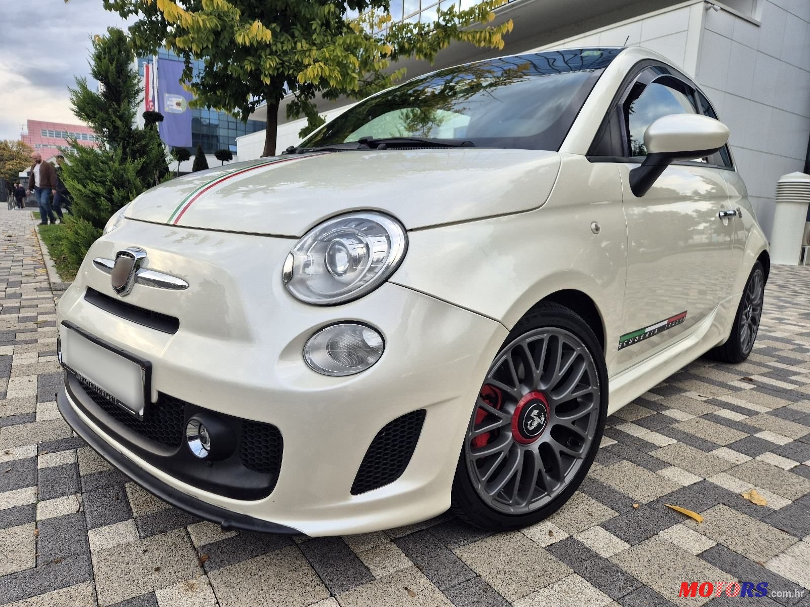 2010' Abarth 500 1.4 Turbo photo #2