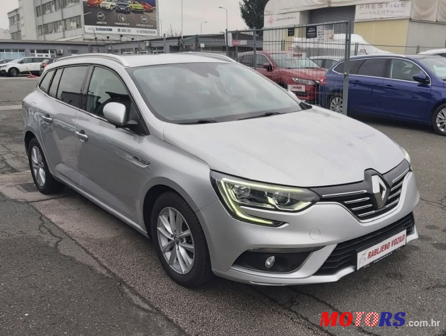 2017' Renault Megane Grandtour photo #1