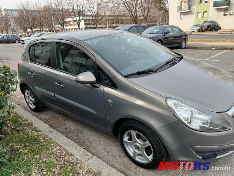 2010' Opel Corsa 1,3 Cdti photo #4