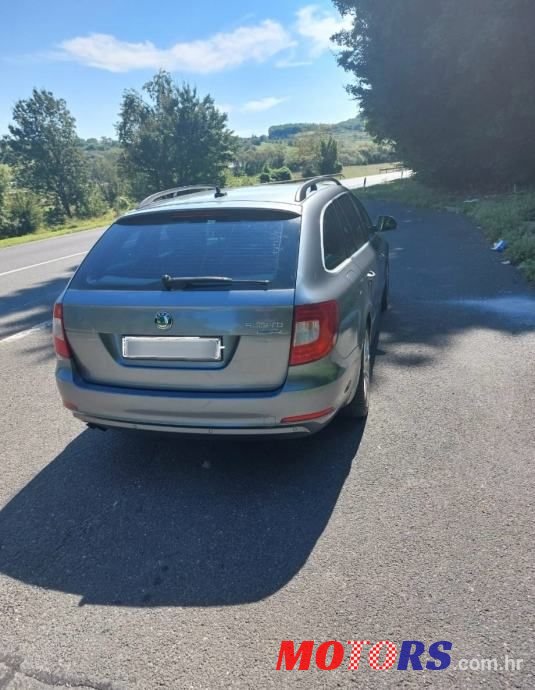 2013' Skoda Superb 1,6 Tdi photo #4