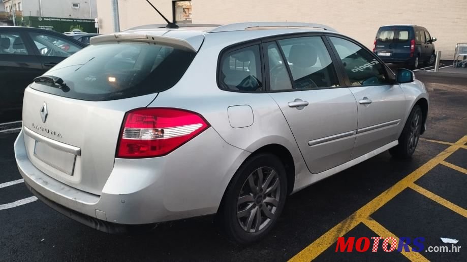 2008' Renault Laguna Grandtour 1,5 Dci photo #4