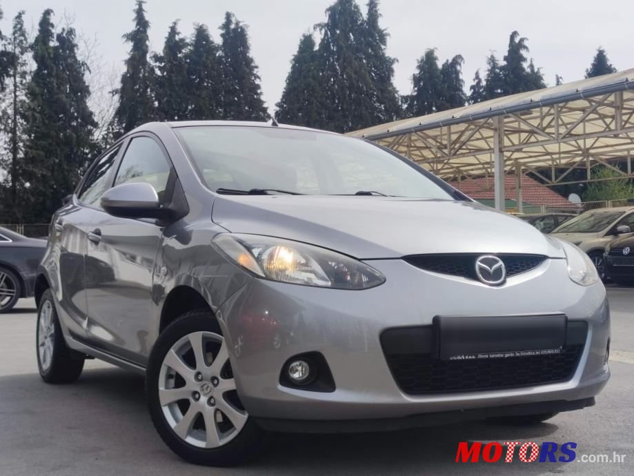 2012' Mazda 2 2 Cd95 photo #1