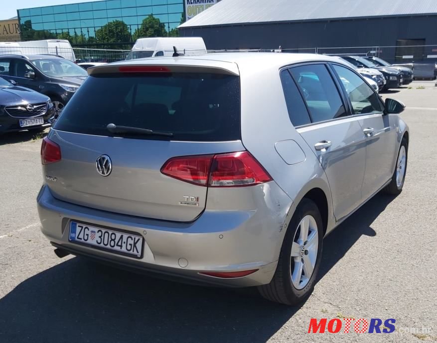 2013' Volkswagen Golf 7 1,6 Tdi Bmt photo #5