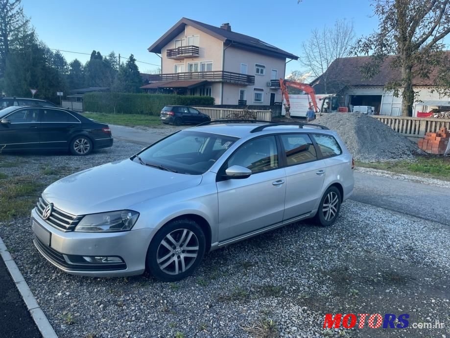 2012' Volkswagen Passat 1,6 Tdi Bmt photo #1