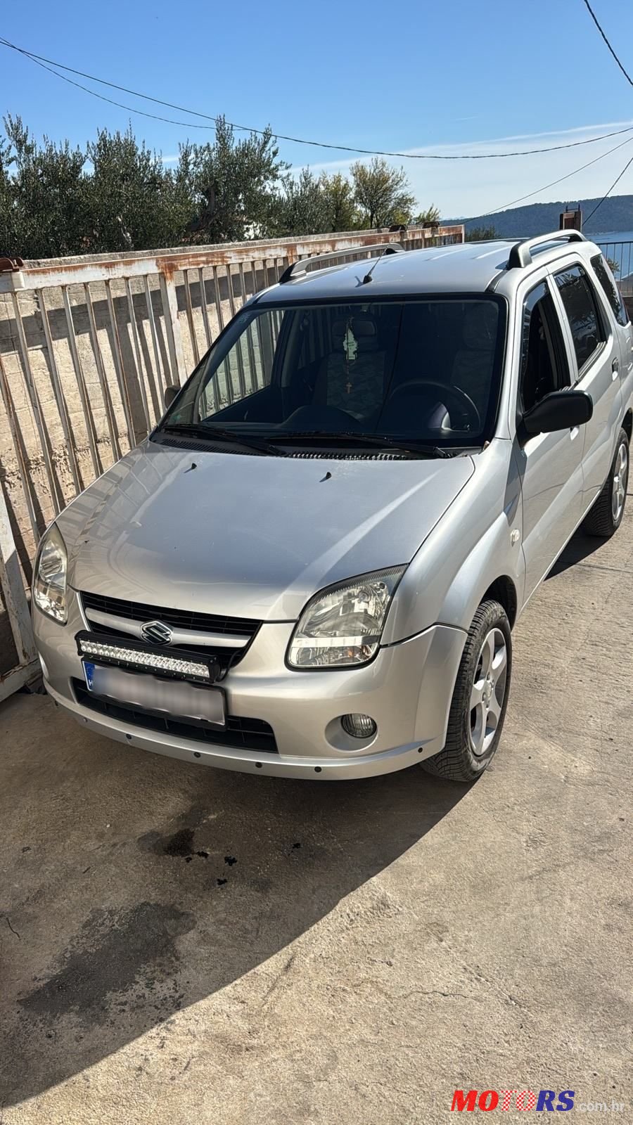 2007' Suzuki Ignis photo #2