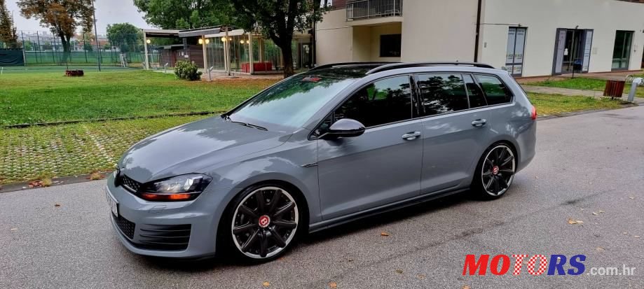 2017' Volkswagen Golf 7 2,0 Gtd photo #5