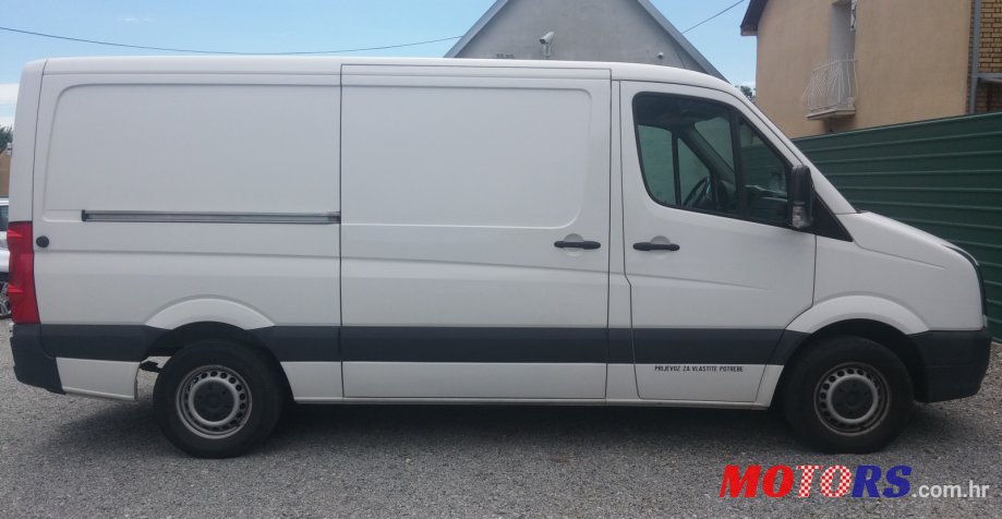 2013' Volkswagen CRAFTER photo #2