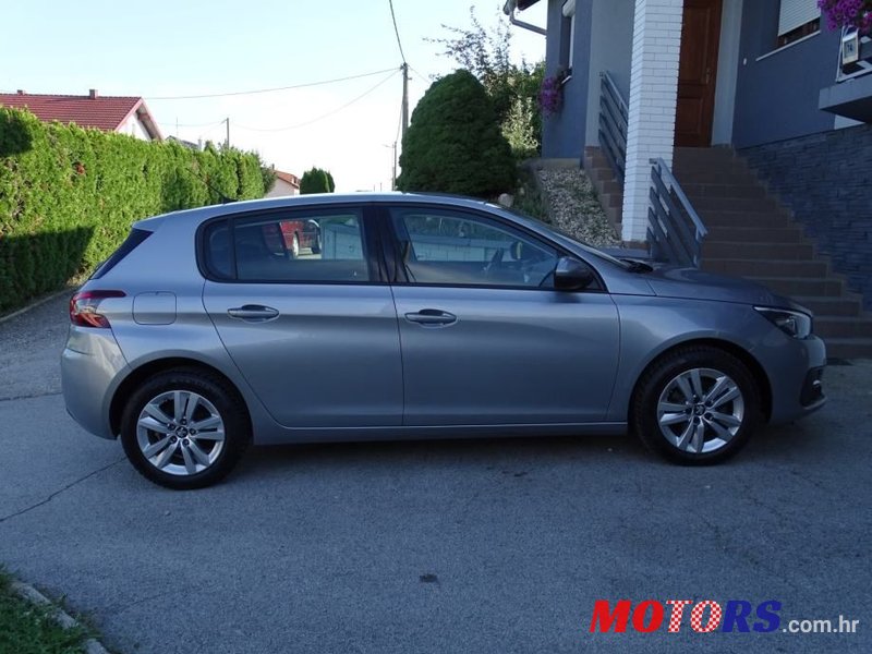 2019' Peugeot 308 1,5 Bluehdi photo #4