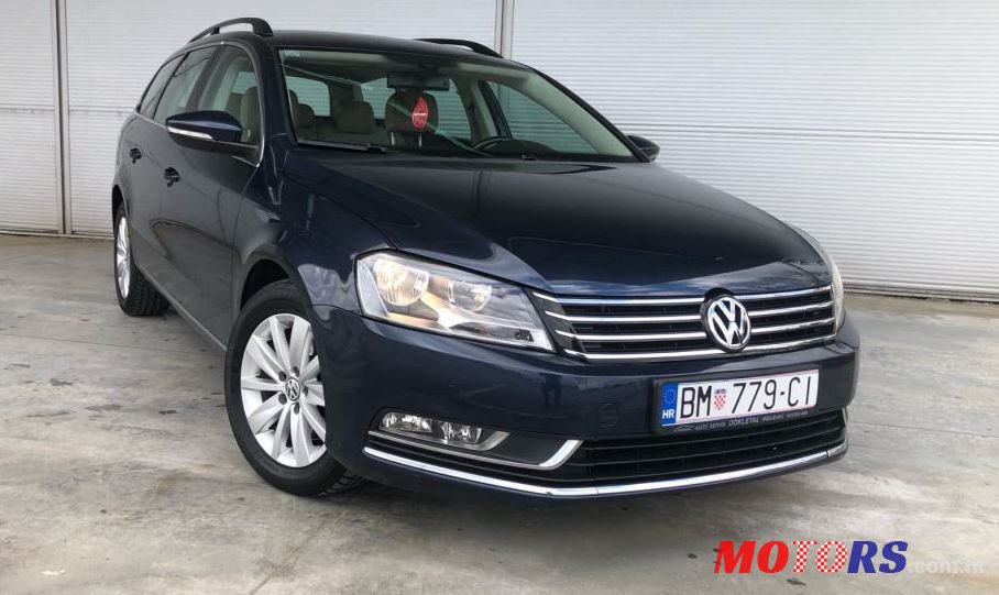 2011' Volkswagen Passat 1,6 Tdi photo #1