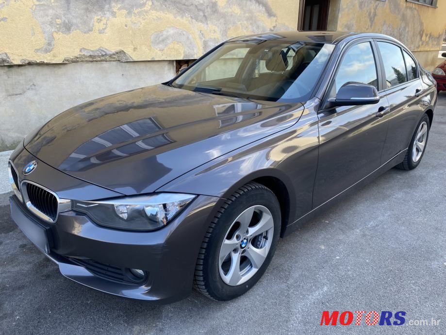 2013' BMW Serija 3 320D photo #3