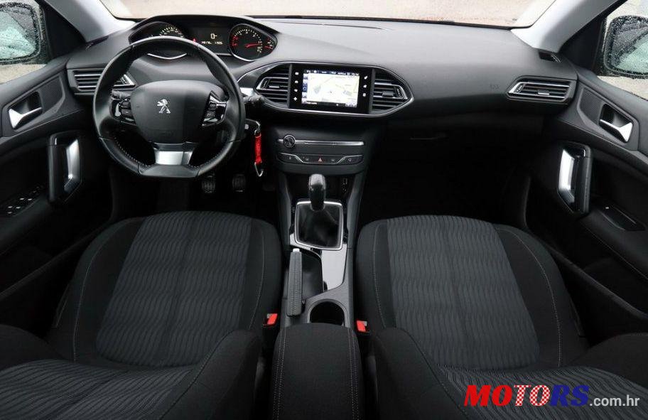 2014' Peugeot 308 1,6 Hdi photo #1