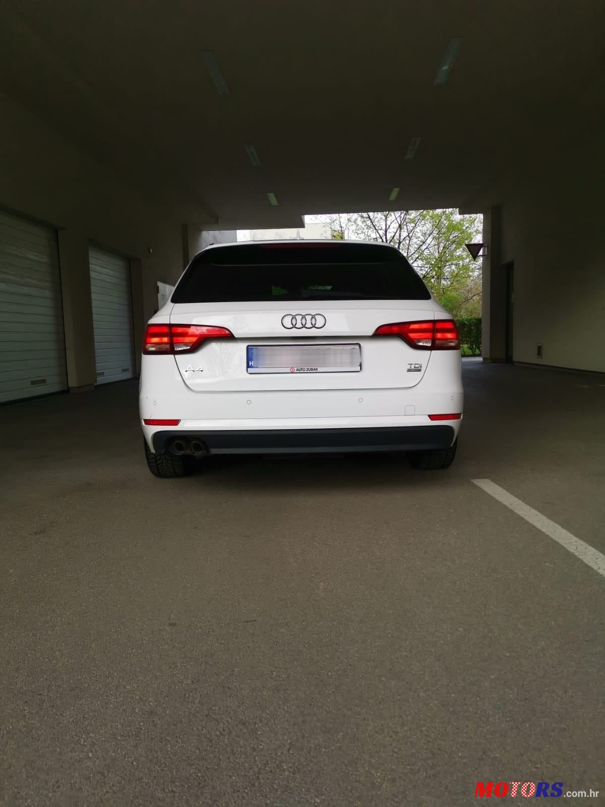 2017' Audi A4 Avant photo #3