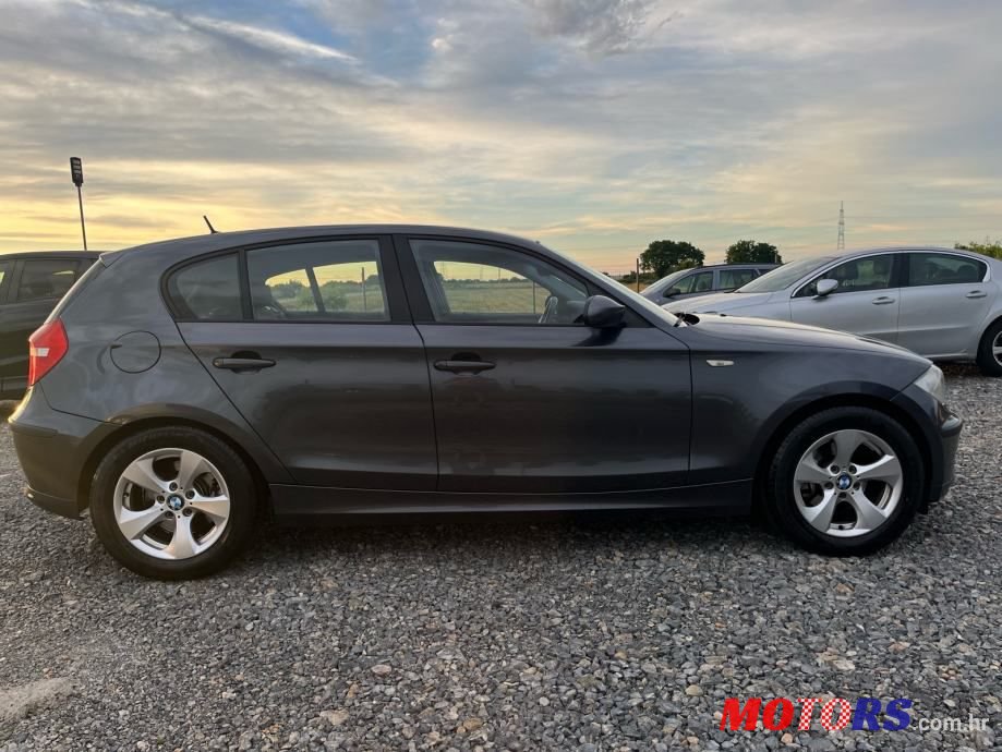2007' BMW Serija 1 118D photo #2
