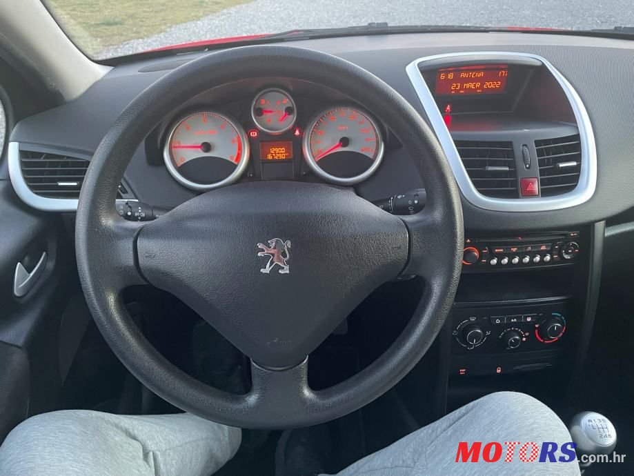 2011' Peugeot 207 1,6 Hdi photo #5