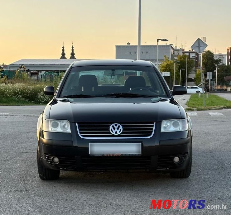 2001' Volkswagen Passat 1,9 Tdi photo #2